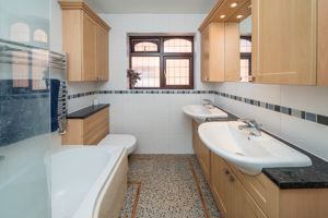 BATHROOM- click for photo gallery